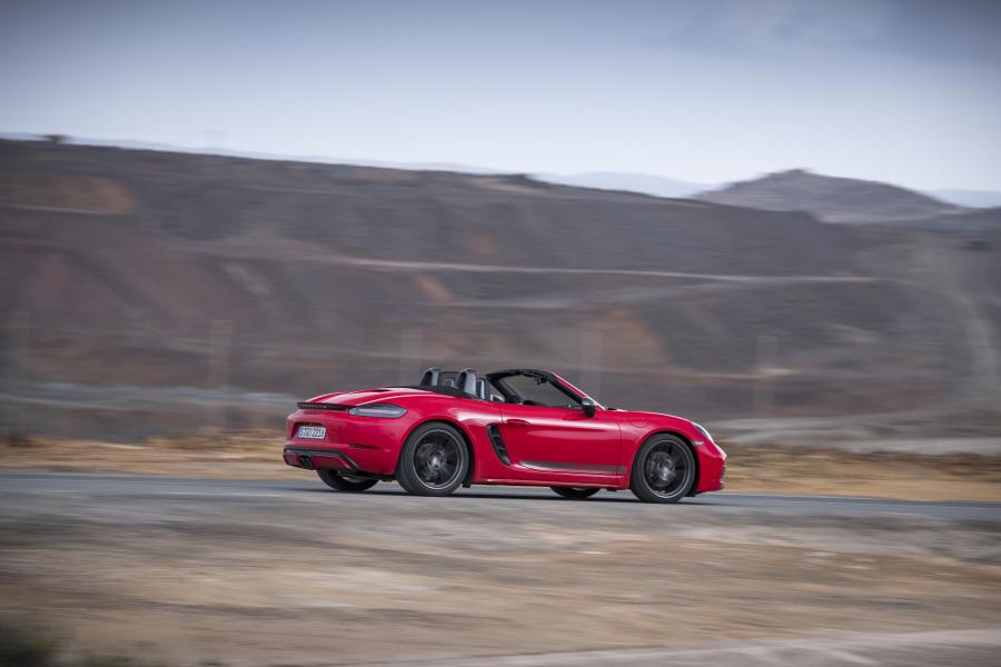  Porsche 718 Boxster T (982) 2019 года  (WW) (фото 30 из 52)